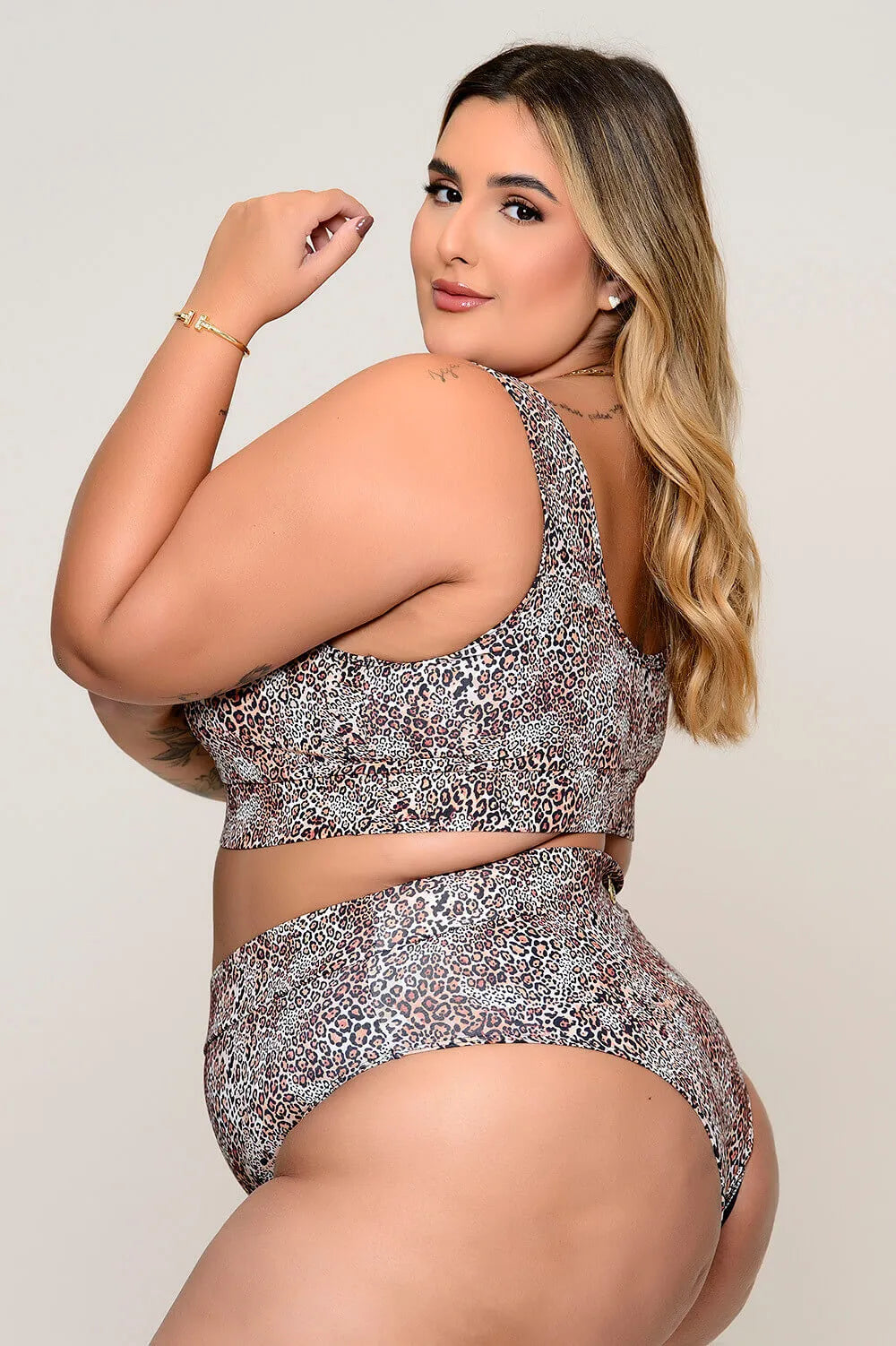 Biquíni Plus Size Animal Print UV50+ com Top Conforto e Calcinha Cintura Alta