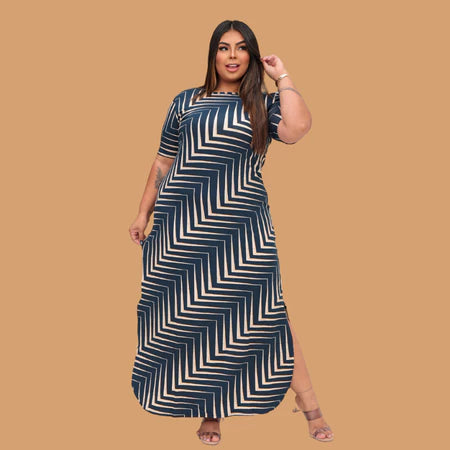 Vestido Mariana Longo Plus Size Com fenda